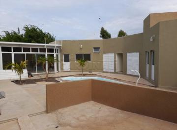 Casa · 140m² · 4 Quartos · Casa para venda em Cidade Jardim de 140.00m² com 4 Quartos e 1 Suite