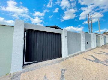 Casa · 133m² · 2 Quartos · 2 Vagas · Casa para venda e aluguel em Jardim Conceição de 133.00m² com 2 Quartos e 2 Garagens