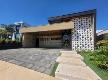 Casa · 300m² · 3 Quartos · 4 Vagas · Casa de Condomínio para venda em Quinta Das Laranjeiras de 300.00m² com 3 Quartos, 3 Suites e 4 Gara