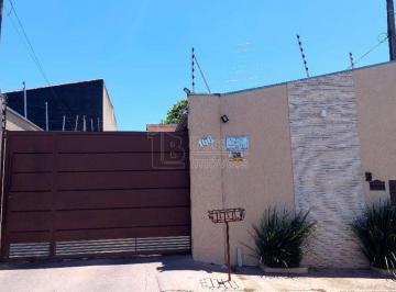Casa · 148m² · 2 Quartos · 4 Vagas · Casa para venda em Jardim Adalberto Frederico De Oliveira Roxo I de 148.00m² com 2 Quartos, 1 Suite 