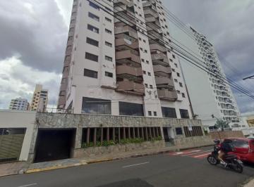 Apartamento · 154m² · 3 Quartos · 2 Vagas · Apartamento para venda em Centro de 154.00m² com 3 Quartos, 1 Suite e 2 Garagens