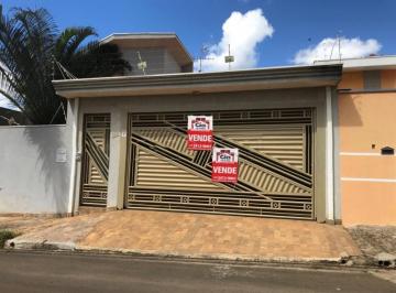 Casa · 200m² · 3 Quartos · 2 Vagas · Casa para venda em Jardim Embare de 200.00m² com 3 Quartos, 1 Suite e 2 Garagens