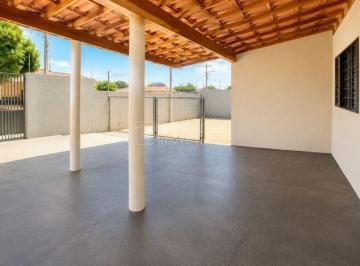 Casa · 295m² · 2 Quartos · 4 Vagas · Casa para venda em Selmi Dei de 295.00m² com 2 Quartos e 4 Garagens