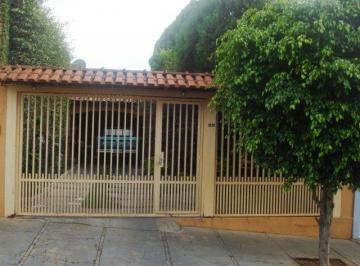 Casa · 220m² · 3 Quartos · 1 Vaga · Casa para venda em Jardim Sao Carlos de 220.00m² com 3 Quartos, 1 Suite e 1 Garagem