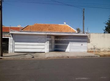 Casa · 208m² · 3 Quartos · 4 Vagas · Casa para venda em Jardim Das Estações (vila Xavier) de 208.00m² com 3 Quartos, 1 Suite e 4 Garagens