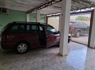 Casa · 180m² · 3 Quartos · 7 Vagas · Casa para venda em Jardim Das Estações (vila Xavier) de 180.00m² com 3 Quartos, 1 Suite e 7 Garagens