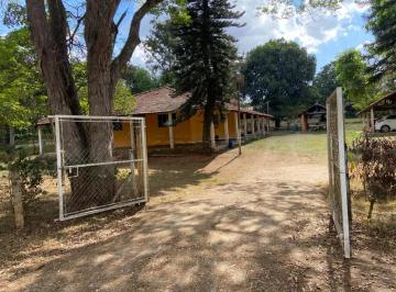 Rural · 330m² · 3 Quartos · 2 Vagas · Fazenda / Sítio para venda em Chacara Leila de 330.00m² com 3 Quartos e 2 Garagens