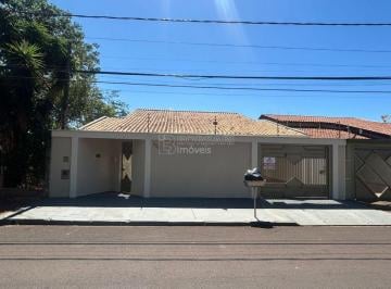Casa · 181m² · 3 Quartos · 2 Vagas · Casa para venda em Parque Laranjeiras de 181.00m² com 3 Quartos, 1 Suite e 2 Garagens