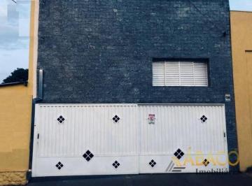 Casa · 100m² · 5 Quartos · 2 Vagas · Casa para venda em Centro de 100.00m² com 5 Quartos e 2 Garagens