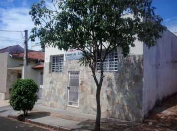 Casa · 220m² · 3 Quartos · 2 Vagas · Casa para venda em Centro de 220.00m² com 3 Quartos, 1 Suite e 2 Garagens
