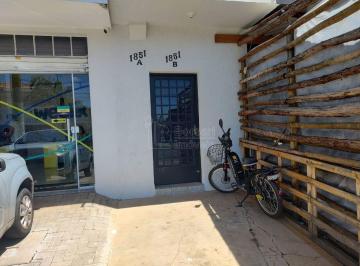 Comercial · 63m² · Sala Comercial para alugar em Vila Xavier (vila Xavier) de 63.00m²