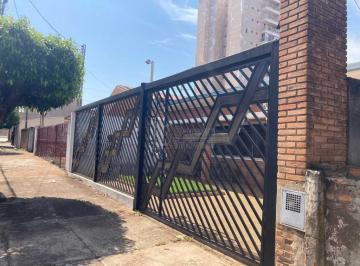 Casa · 298m² · 3 Quartos · 2 Vagas · Casa para venda em Jardim Paulistano (vila Xavier) de 298.00m² com 3 Quartos, 1 Suite e 2 Garagens