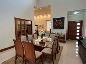 Casa · 230m² · 3 Quartos · 4 Vagas · Casa de Condomínio para venda em Parque Faber de 230.00m² com 3 Quartos, 3 Suites e 4 Garagens