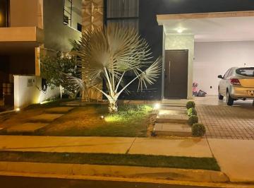 Casa · 179m² · 3 Quartos · 4 Vagas · Casa de Condomínio para venda em Jardim Salto Grande de 179.00m² com 3 Quartos, 1 Suite e 4 Garagens