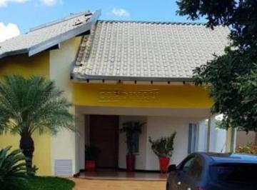 Casa · 414m² · 3 Quartos · 4 Vagas · Casa de Condomínio para venda em Res. Portal Dos Oitis de 414.00m² com 3 Quartos, 3 Suites e 4 Garag