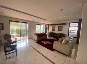 Casa · 336m² · 3 Quartos · 4 Vagas · Sobrado para venda em Jardim Dos Flamboyants de 336.00m² com 3 Quartos, 3 Suites e 4 Garagens