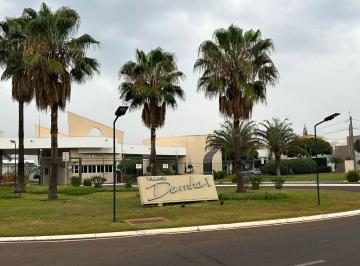Casa · 201m² · 3 Quartos · 4 Vagas · Sobrado para venda em Village Damha I de 201.00m² com 3 Quartos, 1 Suite e 4 Garagens
