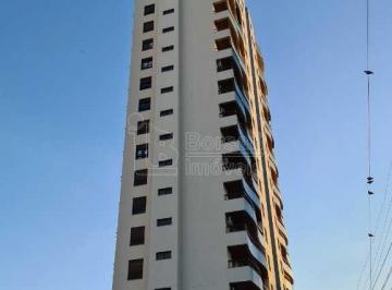 Apartamento · 173m² · 4 Quartos · 3 Vagas · Apartamento para venda em Centro de 173.00m² com 4 Quartos, 1 Suite e 3 Garagens