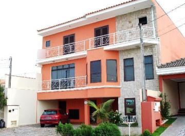 Casa · 420m² · 3 Quartos · 4 Vagas · Casa de Condomínio para venda em Zona Industrial de 420.00m² com 3 Quartos, 3 Suites e 4 Garagens