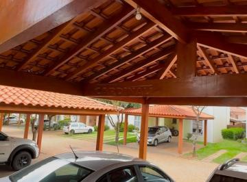 Casa · 135m² · 3 Quartos · 2 Vagas · Casa de Condomínio para venda em Parque Santa Felícia Jardim de 135.00m² com 3 Quartos, 1 Suite e 2