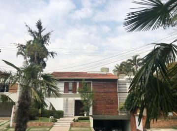 Casa · 550m² · 4 Quartos · 3 Vagas · Casa para venda e aluguel em Alphaville Residencial Um de 550.00m² com 4 Quartos, 4 Suites e 3 Garag