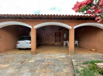 Casa · 210m² · 3 Quartos · 4 Vagas · Casa para venda em Vila Xavier de 210.00m² com 3 Quartos, 1 Suite e 4 Garagens