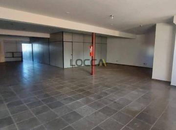 Comercial · 240m² · Sala Comercial para alugar em Condomínio Itamaraty de 240.00m²