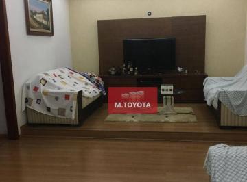 Casa · 250m² · 4 Quartos · 4 Vagas · Casa para alugar em Jardim Maia de 250.00m² com 4 Quartos, 2 Suites e 4 Garagens