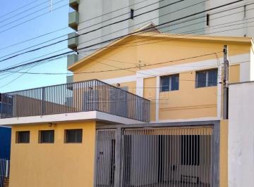 Apartamento · 236m² · 3 Quartos · 2 Vagas · Cobertura para venda em Centro de 236.00m² com 3 Quartos, 1 Suite e 2 Garagens