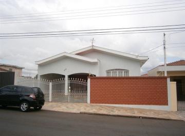Casa · 240m² · 3 Quartos · 2 Vagas · Casa para venda em Jardim Sao Carlos de 240.00m² com 3 Quartos, 1 Suite e 2 Garagens