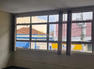 Comercial · 48m² · Sala Comercial para alugar em Centro de 48.00m²