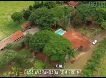 Rural · 99497m² · 3 Quartos · Fazenda / Sítio para venda em Zona Rural de 99497.00m² com 3 Quartos e 1 Suite