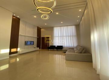 Casa · 215m² · 3 Quartos · 4 Vagas · Casa de Condomínio para venda em Condomínio Brisas do Lago de 215.00m² com 3 Quartos, 3 Suites e 4 G