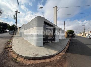 Casa · 191m² · 3 Quartos · 5 Vagas · Casa para venda em Vila Yamada de 191.00m² com 3 Quartos, 1 Suite e 5 Garagens