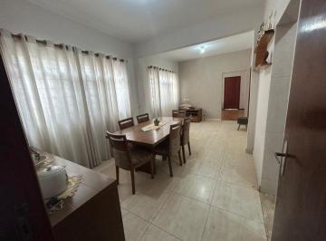 Casa · 202m² · 3 Quartos · 2 Vagas · Casa para venda em Vila Linópolis I de 202.00m² com 3 Quartos e 2 Garagens