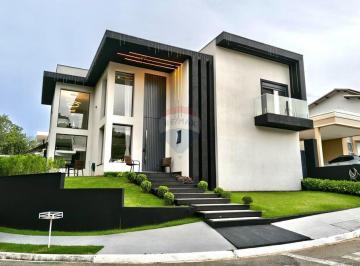 Casa · 460m² · 4 Quartos · Casa de Condomínio para alugar em Itapeva de 460.00m² com 4 Quartos e 4 Suites