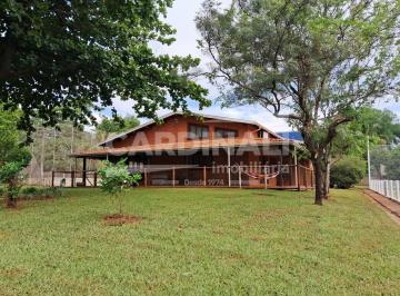 Rural · 754m² · 4 Quartos · Fazenda / Sítio para venda em Chácara Velosa de 754.00m² com 4 Quartos e 4 Suites