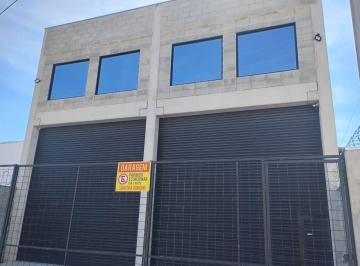 Comercial · 270m² · Galpão / Depósito / Armazém para alugar em Jardim Guarujá de 270.00m²