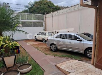 Casa · 110m² · 1 Quarto · 4 Vagas · Casa para venda em Parque Santa Felícia Jardim de 110.00m² com 1 Quarto, 1 Suite e 4 Garagens