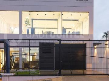 Comercial · 489m² · 3 Vagas · Prédio Comercial para venda em Loteamento Industrial Machadinho de 489.00m² com 3 Garagens