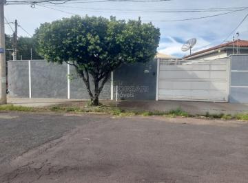 Casa · 273m² · 2 Quartos · 4 Vagas · Casa para venda em Jardim Santa Lúcia de 273.00m² com 2 Quartos, 1 Suite e 4 Garagens