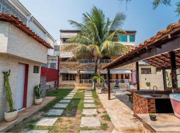 Casa · 399m² · 6 Quartos · 3 Vagas · Casa para venda em Portuguesa de 399.00m² com 6 Quartos, 3 Suites e 3 Garagens