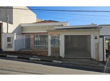 Casa · 338m² · 3 Quartos · 1 Vaga · Casa para venda em Centro de 338.00m² com 3 Quartos e 1 Garagem