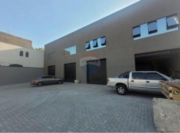 Comercial · 560m² · 20 Vagas · Imóvel Comercial para alugar em Centro de 560.44m² com 20 Garagens