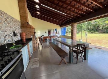Terreno · 183m² · 2 Quartos · 10 Vagas · Chácara para venda em Boa Vista de 183.36m² com 2 Quartos, 2 Suites e 10 Garagens