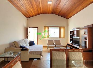 Casa · 250m² · 3 Quartos · 2 Vagas · Casa para venda em Jardim Santana de 250.00m² com 3 Quartos, 1 Suite e 2 Garagens