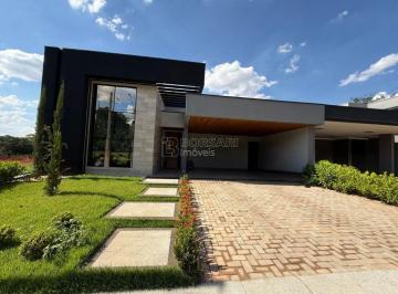 Casa · 160m² · 3 Quartos · 4 Vagas · Casa de Condomínio para venda em Bella Vitta de 160.00m² com 3 Quartos, 1 Suite e 4 Garagens