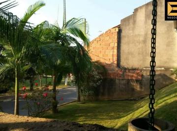 Casa · 197m² · 1 Quarto · 2 Vagas · Casa para venda em Capela de 197.00m² com 1 Quarto e 2 Garagens