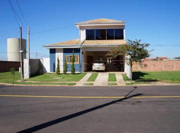 Casa · 193m² · 3 Quartos · 4 Vagas · Casa para venda em Jd. Dos Flamboyant de 193.00m² com 3 Quartos, 1 Suite e 4 Garagens