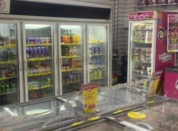 Comercial · 500m² · Loja para venda em Centro de 500.00m²